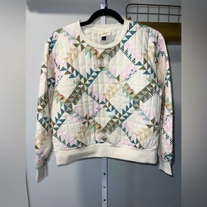 Size Small Universal Thread Quilt Style Sweater